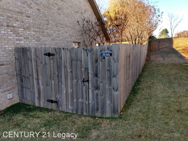 Foto del edificio - 3 br, 2 bath House - 1105 Mercer Drive