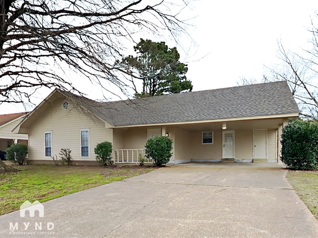 Building Photo - 7592 Clarkfield Pl