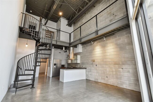 Building Photo - 217 N 12th St