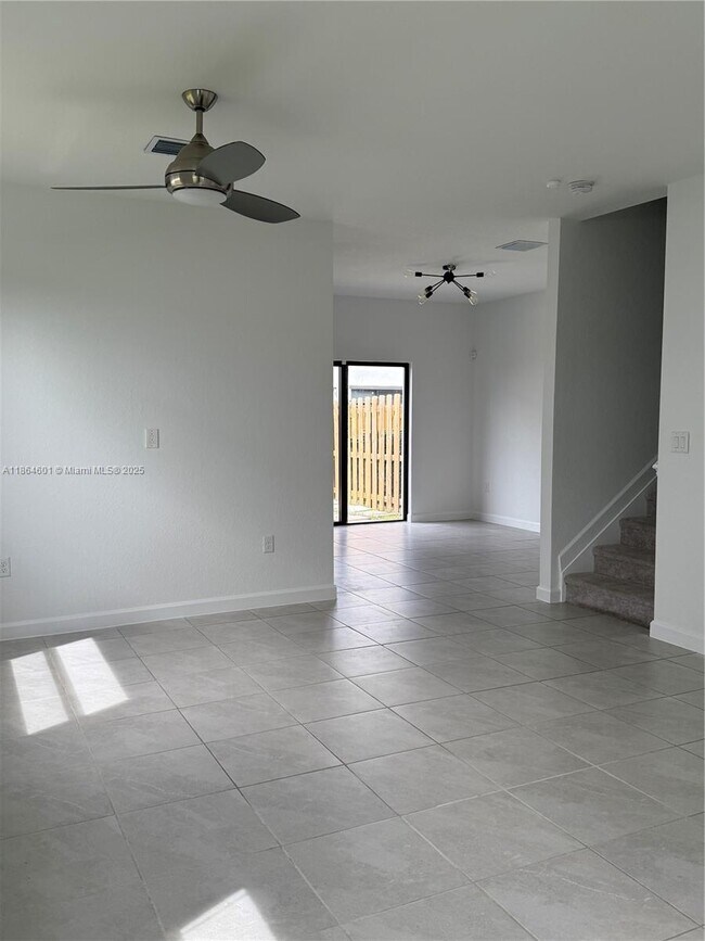 Foto del edificio - 28532 SW 133rd Path