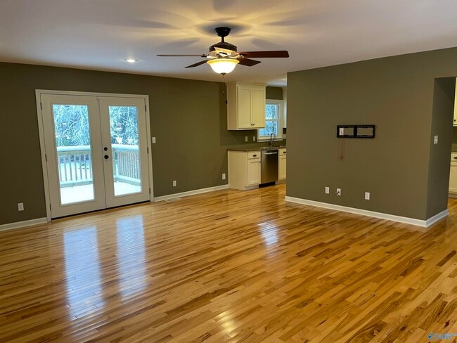 Building Photo - 6612 Robinhood Ln NW