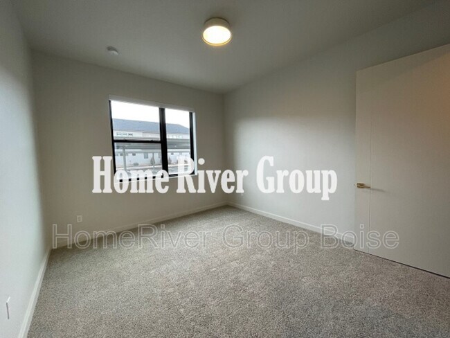 Foto del edificio - 3850 E Haystack St