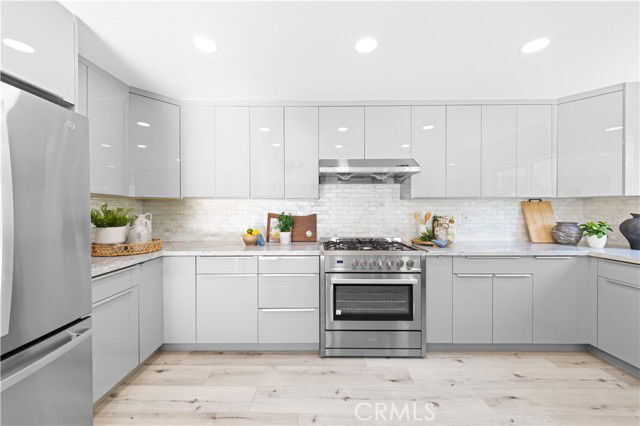 Building Photo - 39 Cape Cod