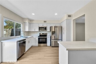 Building Photo - 10358 Powderhorn River Ct