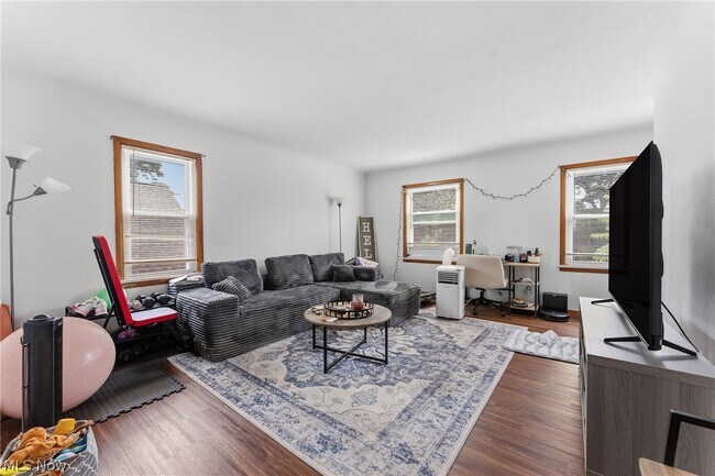 Foto del edificio - 14220 Triskett Rd