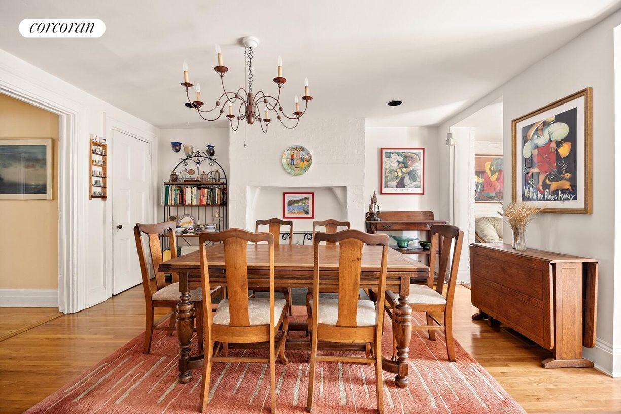 Foto principal - 134 W 13th St