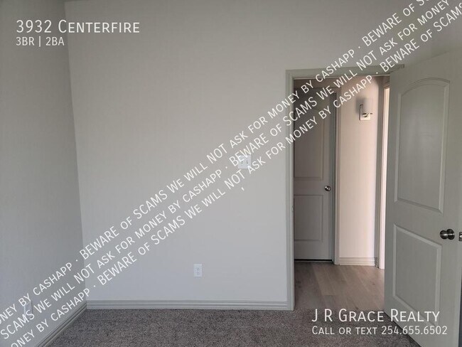 Building Photo - 3932 Centerfire Rd