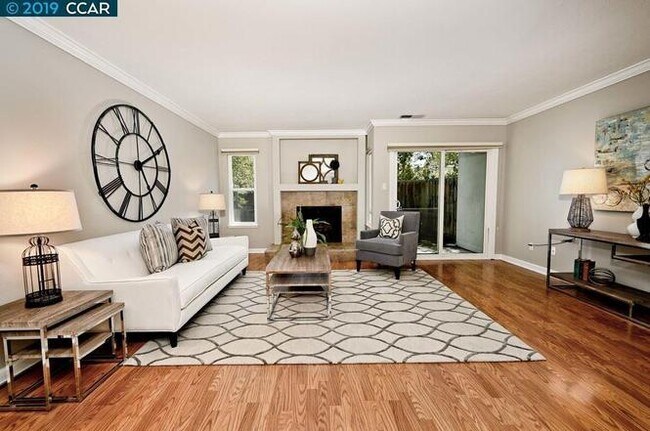 Foto del edificio - 414 Old Orchard Ct