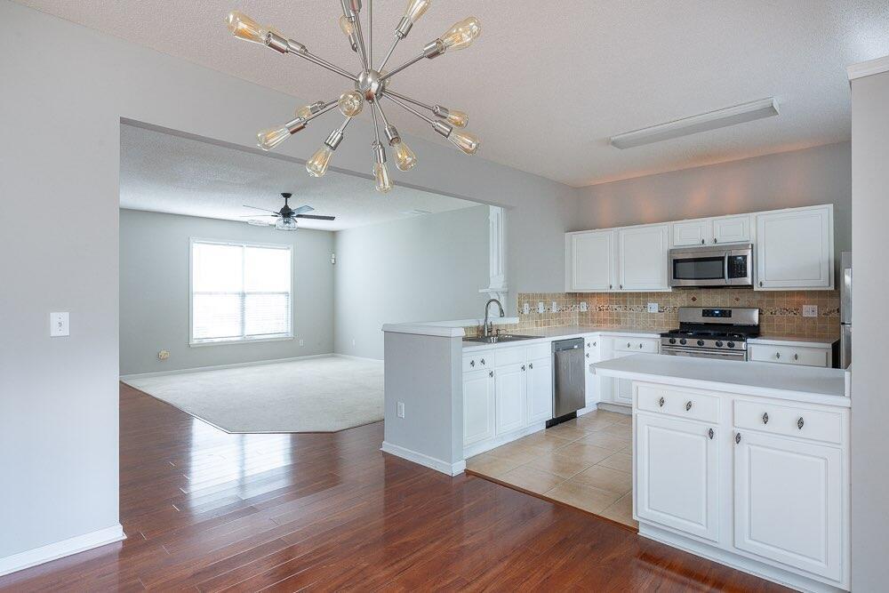 Foto principal - 4084 Howell Park Rd