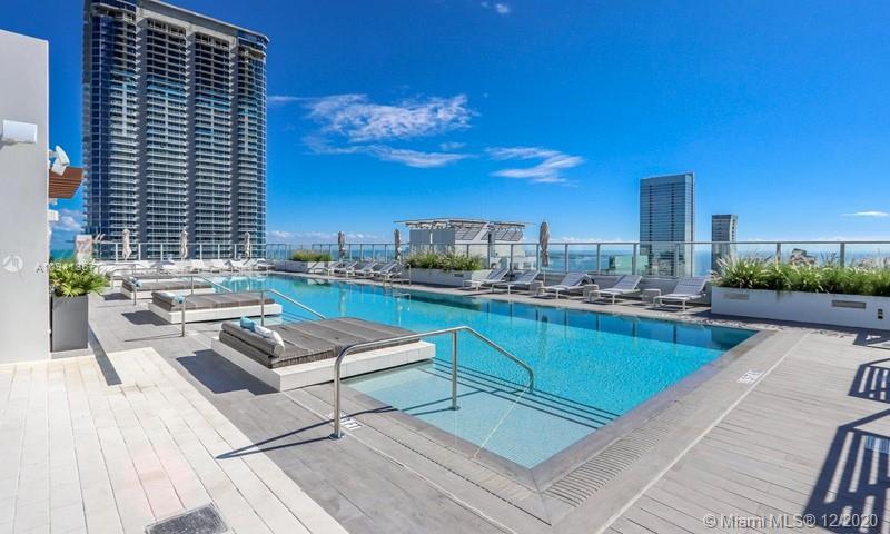 Primary Photo - 1010 Brickell Ave