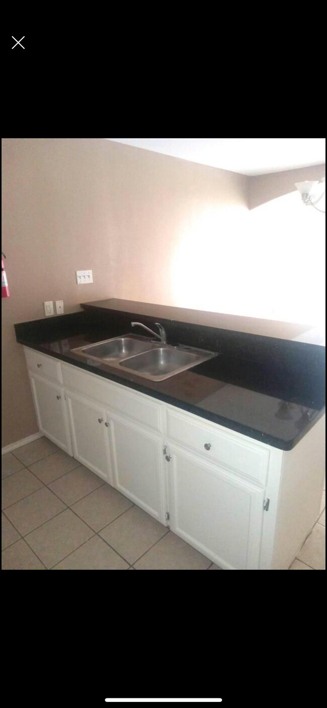 Building Photo - 1212 Prosperity Dr