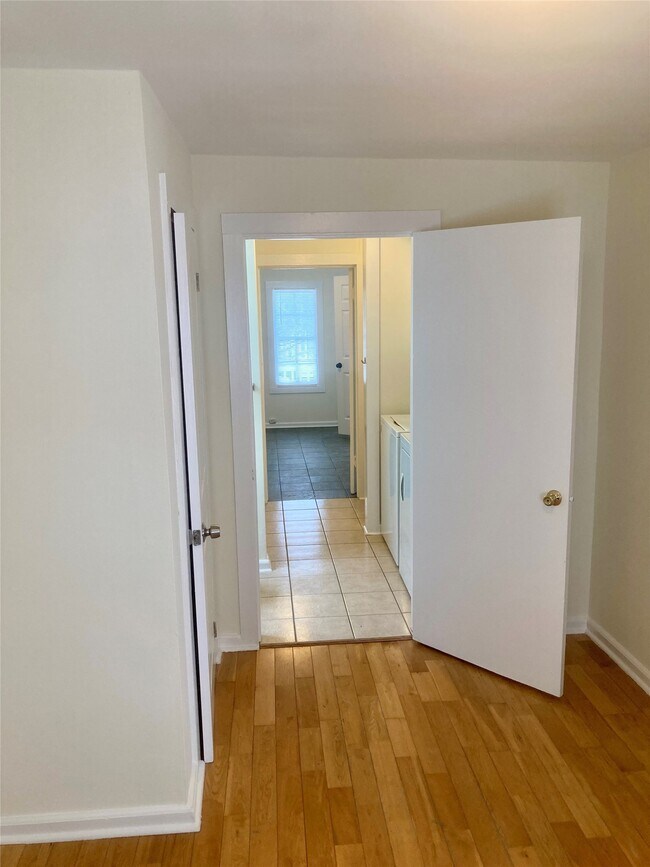 Foto del edificio - 817 10th St