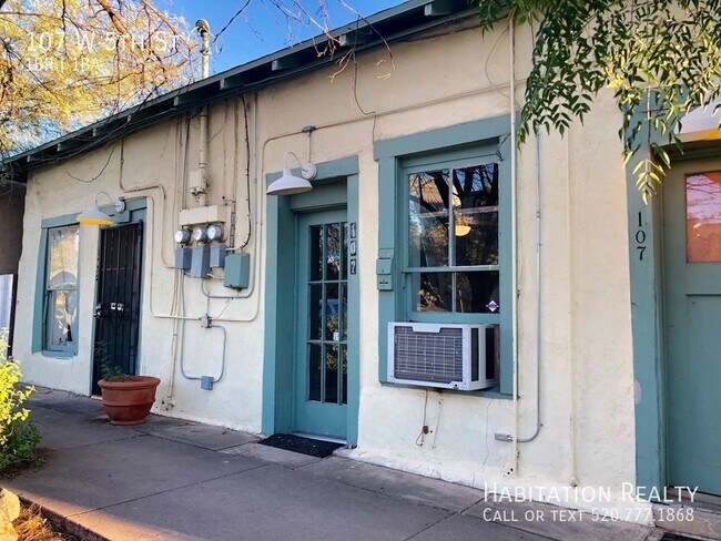 Foto del edificio - Dunbar Spring Historic Adobe Row House in ...