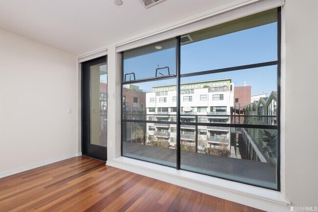 Building Photo - 875 Indiana St