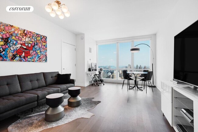 Building Photo - 460 W 42nd St
