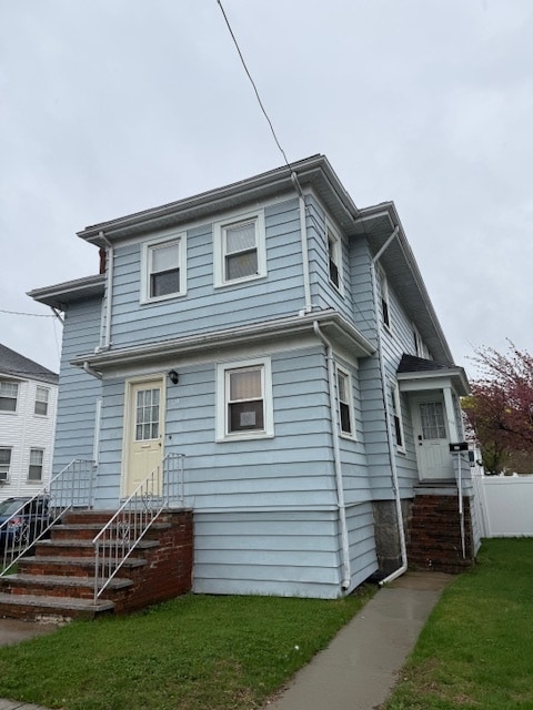 Building Photo - 117 Phillips St