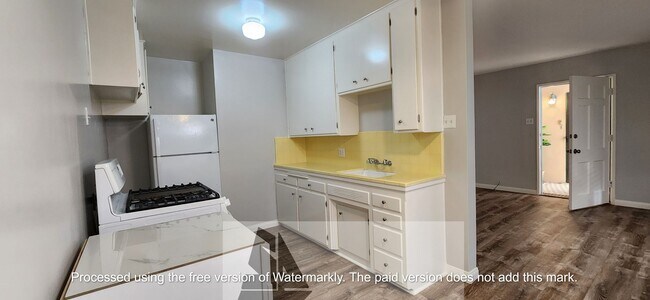 Foto del edificio - 134 13th St