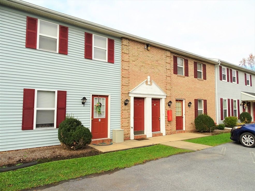 Primary Photo - 219 Miller Rd