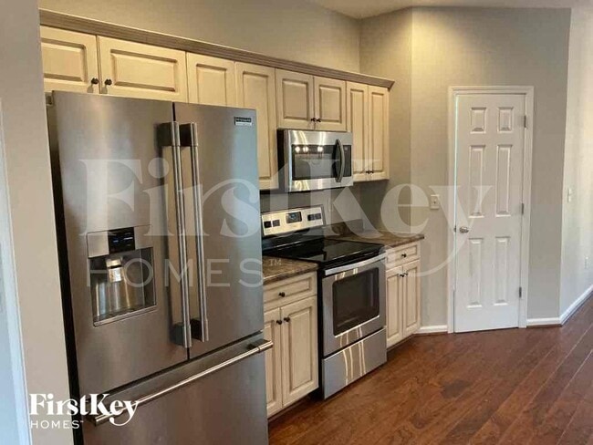 Foto del edificio - 3795 Abbeyglen Way