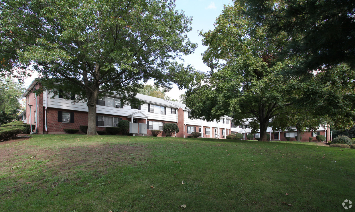 Foto del edificio - Cooper Hill Apartments