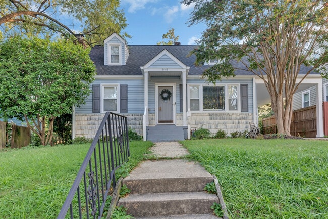 Building Photo - 3109 Madison Pl