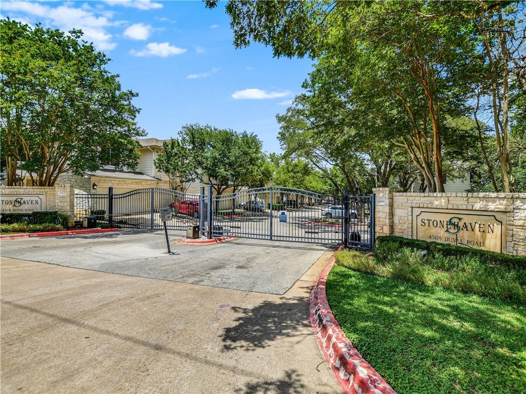 Foto principal - 4508 Duval Rd