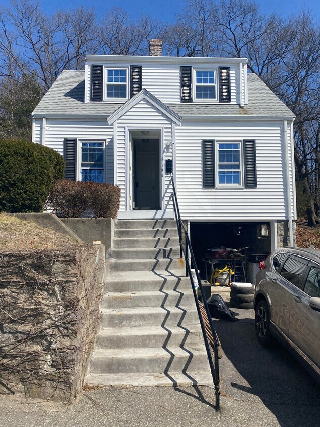 156 Suomi Rd, Quincy, MA 02169 House Rental in Quincy, MA