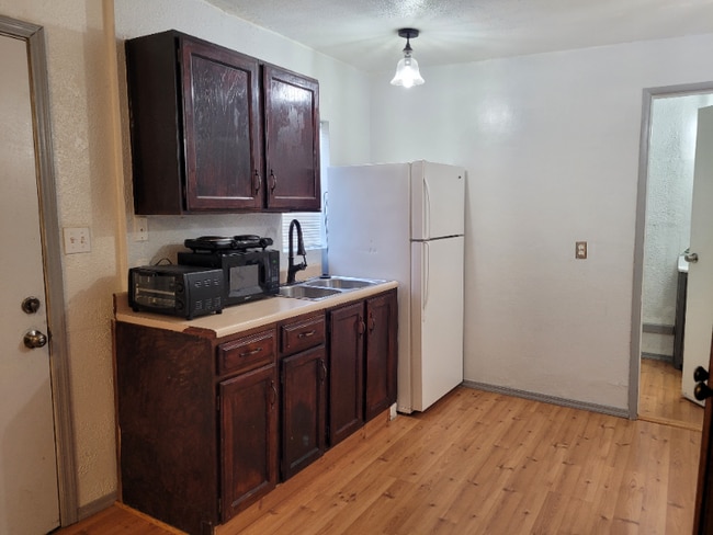 Building Photo - 4202 E Darrel Rd