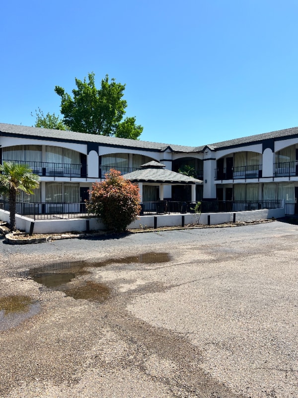 Foto del edificio - 3602 N State Line Ave