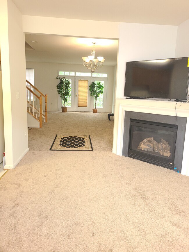 Foto del edificio - 2340 Huntington Station Ct