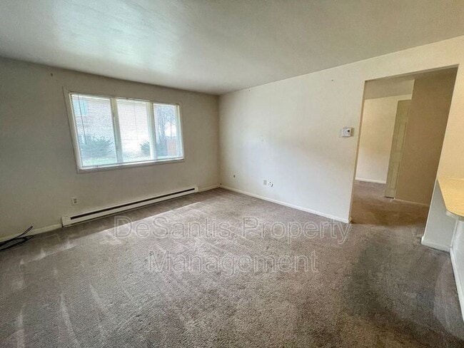 Building Photo - 412 Lunar Ln
