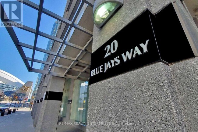 Photo du bâtiment - 20 Blue Jays Way