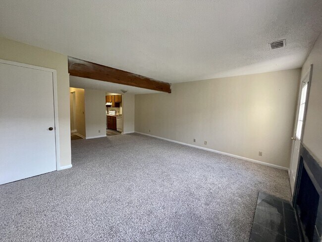 Foto del edificio - Townhouse for Rent