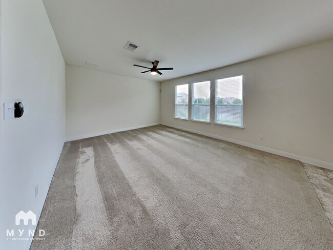 Foto del edificio - 13725 James Buchanan St