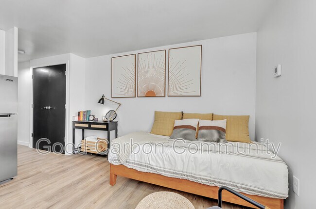 Building Photo - 111 Porter Ave