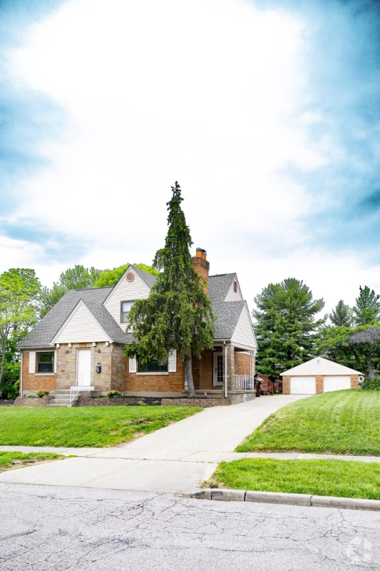 Building Photo - 4282 Homelawn Ave