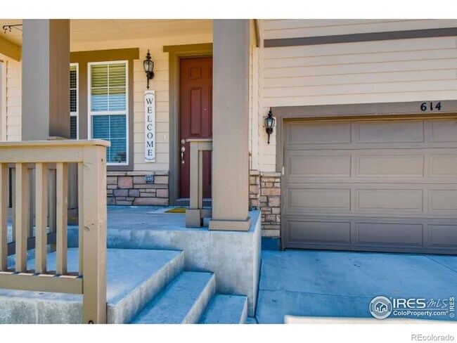 Building Photo - Large Broomfield house with great St Vrain...