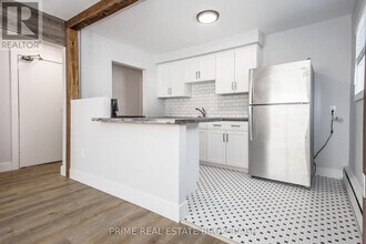 Building Photo - 23 McClary Ave