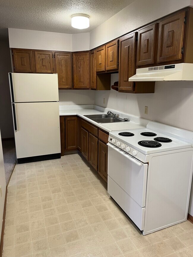 7 Rodeo St, Deadwood, SD 57732