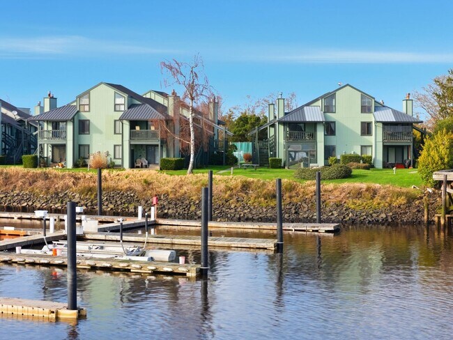 Foto del edificio - 336 NE Skipanon Dr