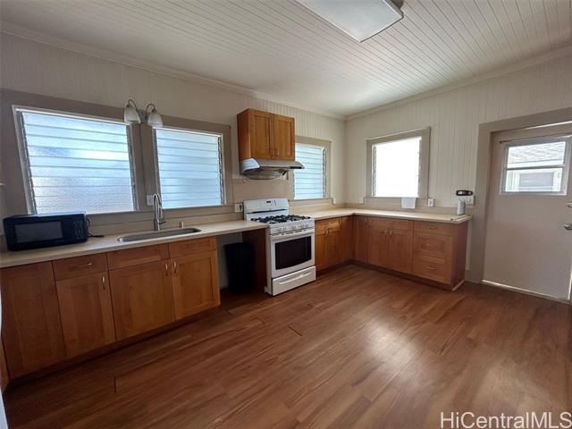 Foto del edificio - 744 Cedar St