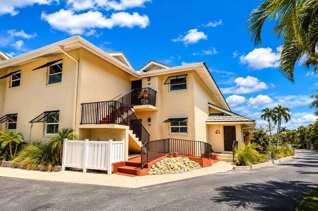 Building Photo - 4660 Ocean Blvd