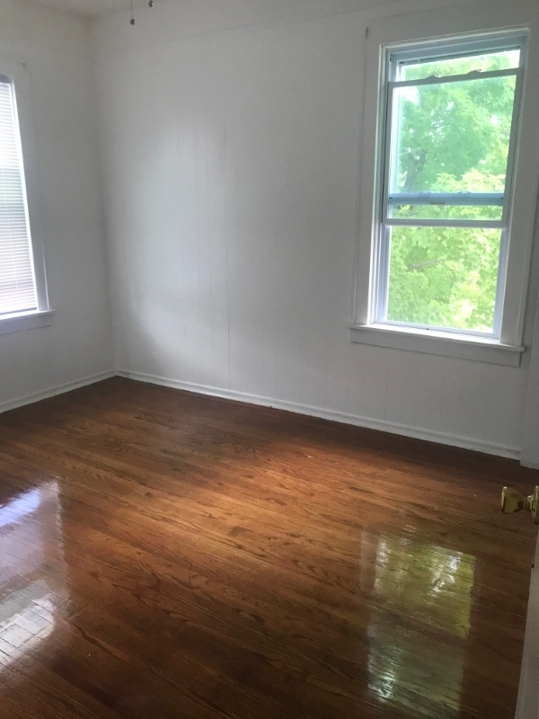 Foto del edificio - 1671 Taylor Ave