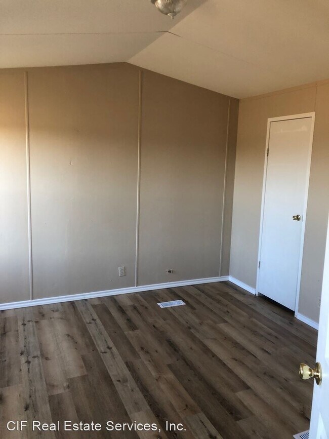 Foto del edificio - 3 br, 2 bath House - 579 Washington Ln.