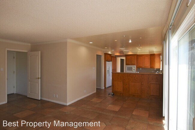 Building Photo - 4 br, 2.5 bath House - 1220 Marcus Court
