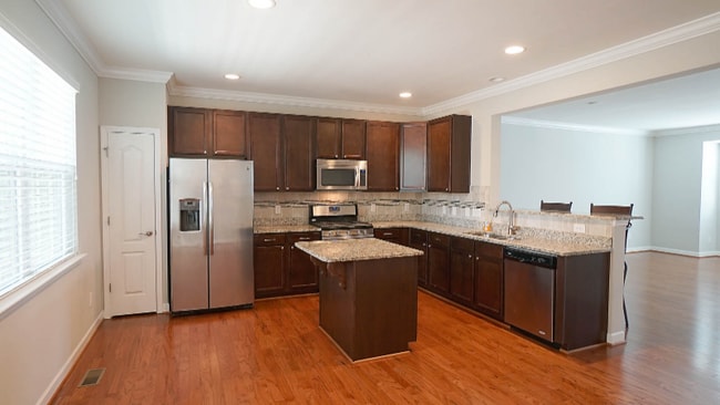 Building Photo - 1207 Heritage Links Dr