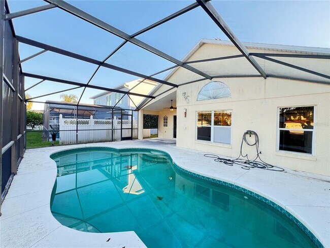 Building Photo - 2859 Blooming Alamanda Loop