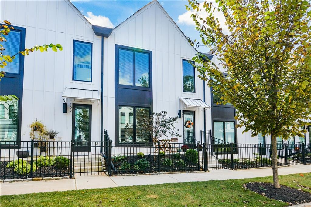 Foto principal - 129 Pearl St