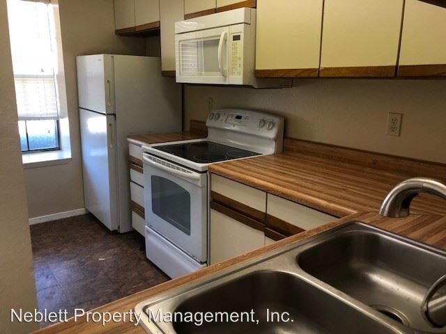 Foto del edificio - 742 W Collins St