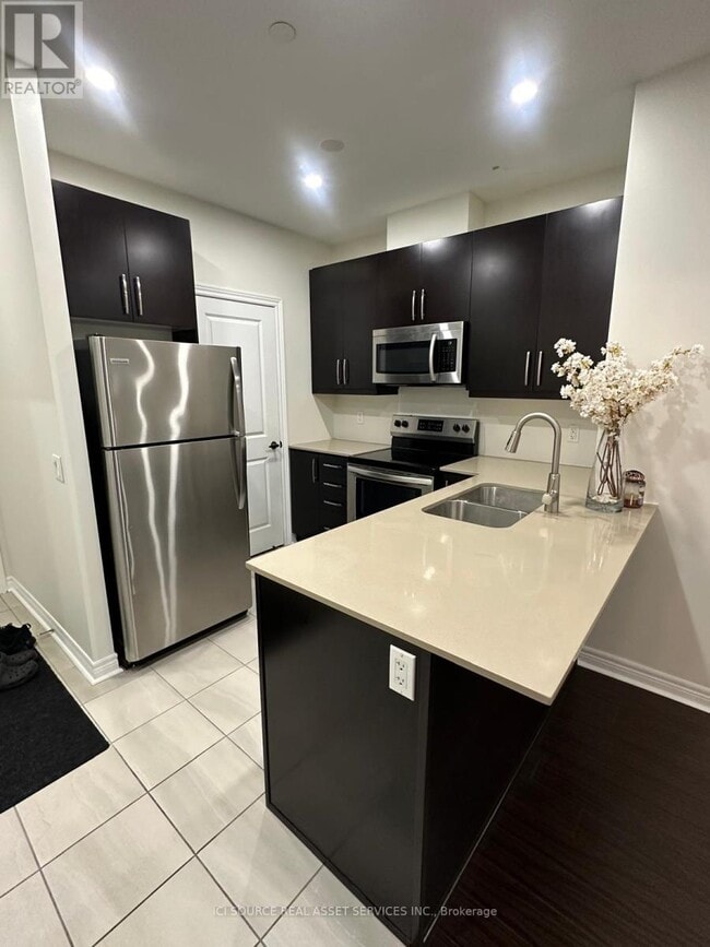 Building Photo - 7325 Markham Rd